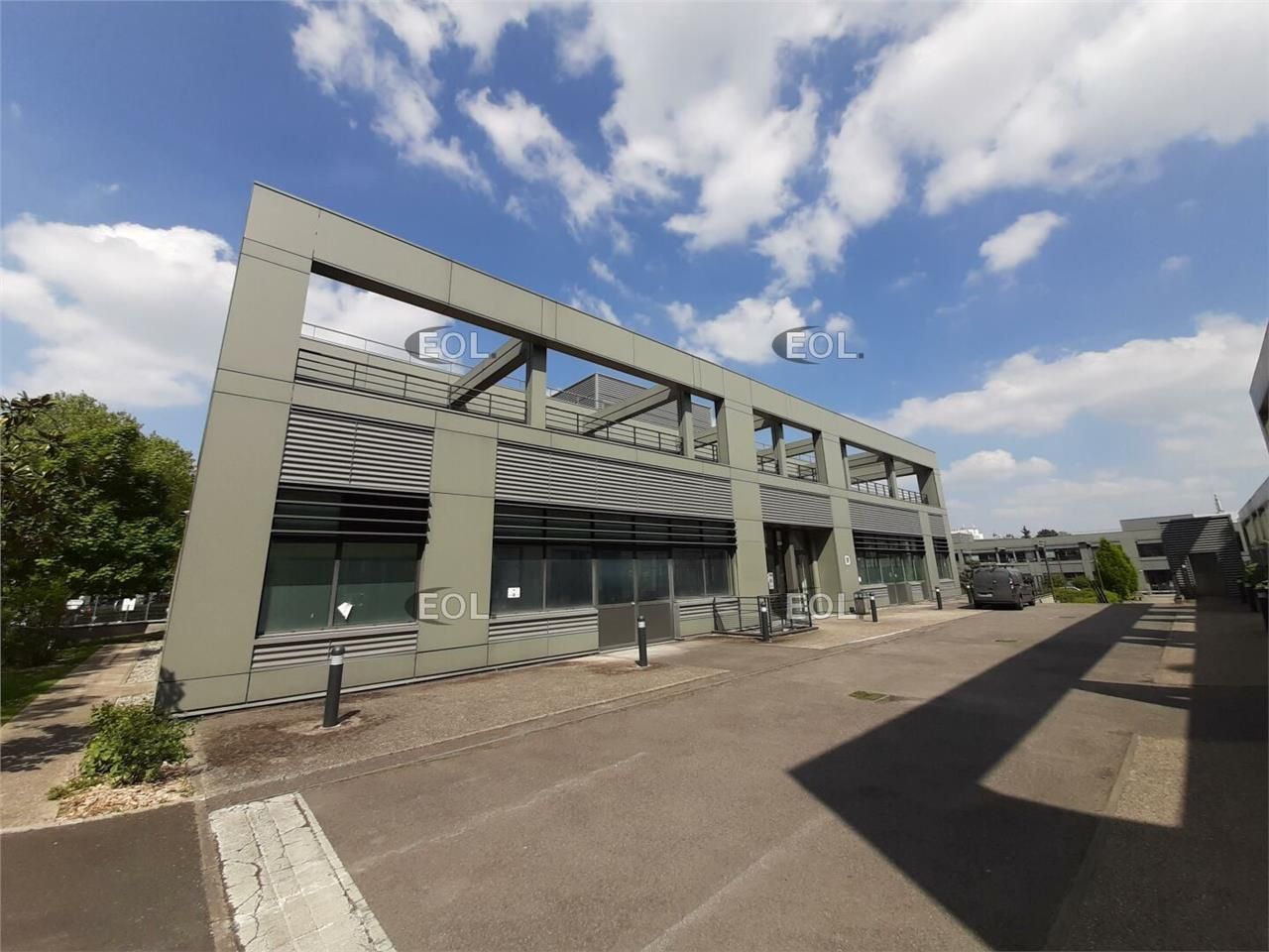Location Local d'activités 384 m² non divisibles