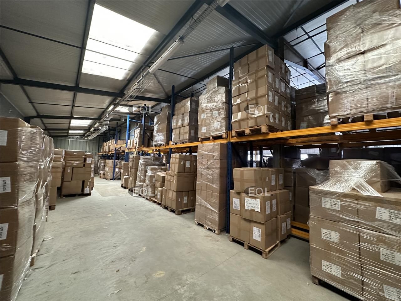 A LOUER - Batiment d'activité avec bureaux de 1 110 m² à Meaux (77)