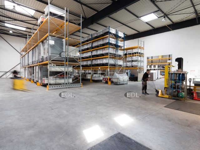 A VENDRE : Locaux d'activités neufs