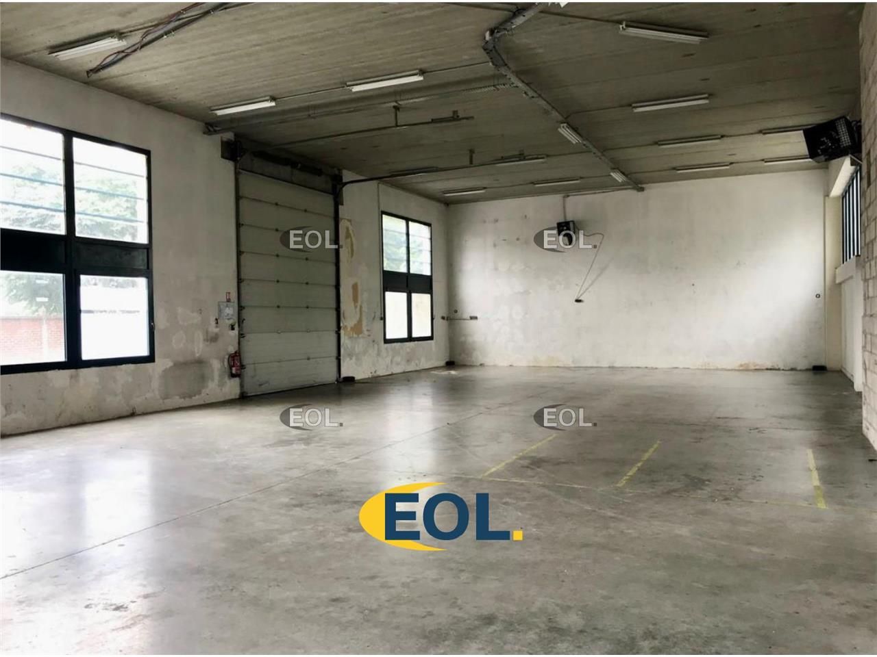 Location Local d'activités 320 m² non divisibles