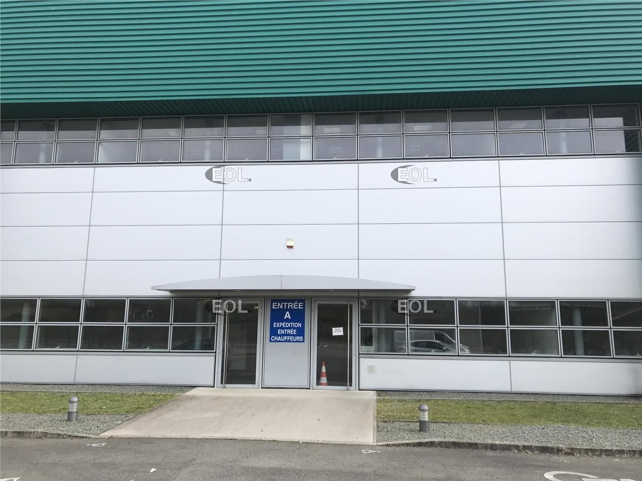 A LOUER CELLULE LOGISTIQUE D'ENVIRON 5 500 M² A MOUSSY LE NEUF (77)