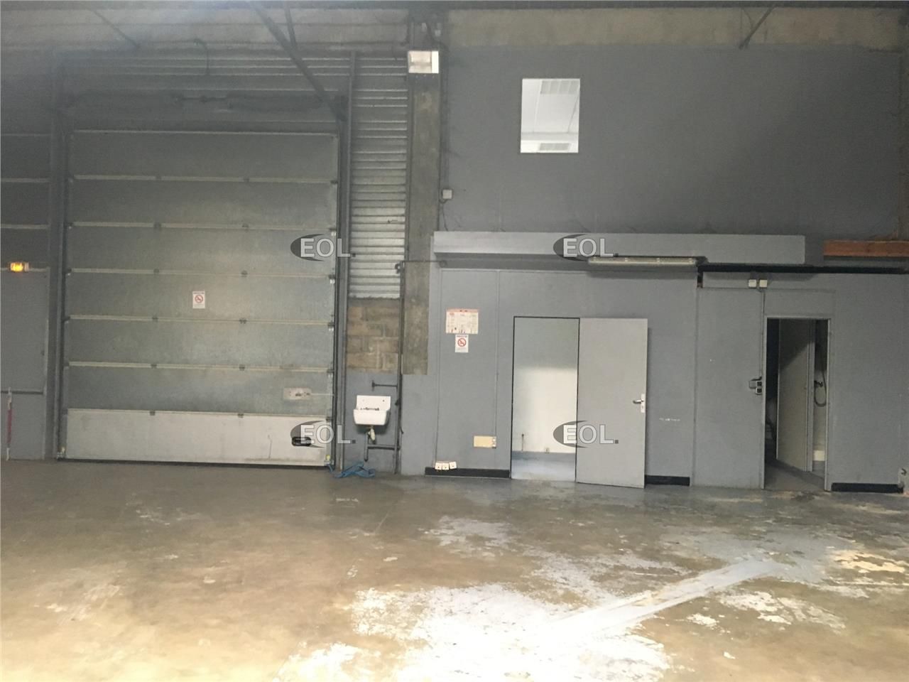 Locaux d'activité avec bureaux à partir de 329 m² à Saint-Thibault-des-Vignes (77)