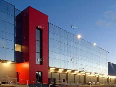 Location Entrepôt 3433 m² non divisibles