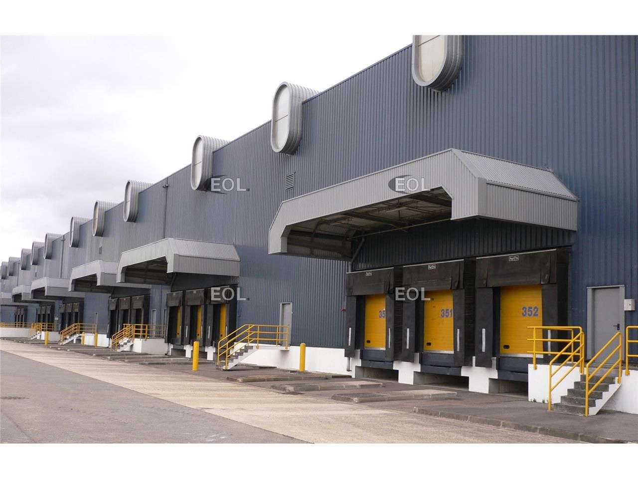 Location Entrepôt 8021 m² divisibles à partir de 3980 m²