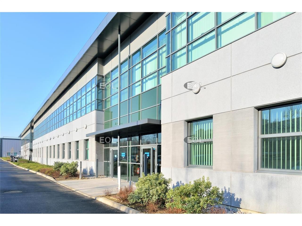 Location Bureaux 225 m² non divisibles