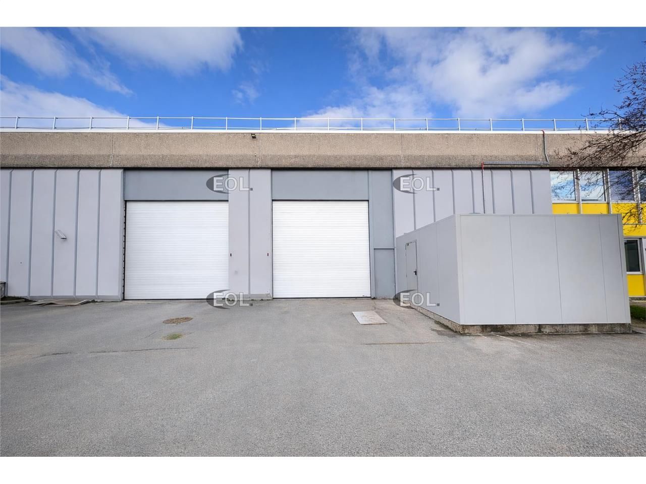 A LOUER - Local d'activité de 2 592 m² à Ivry sur Seine (94)