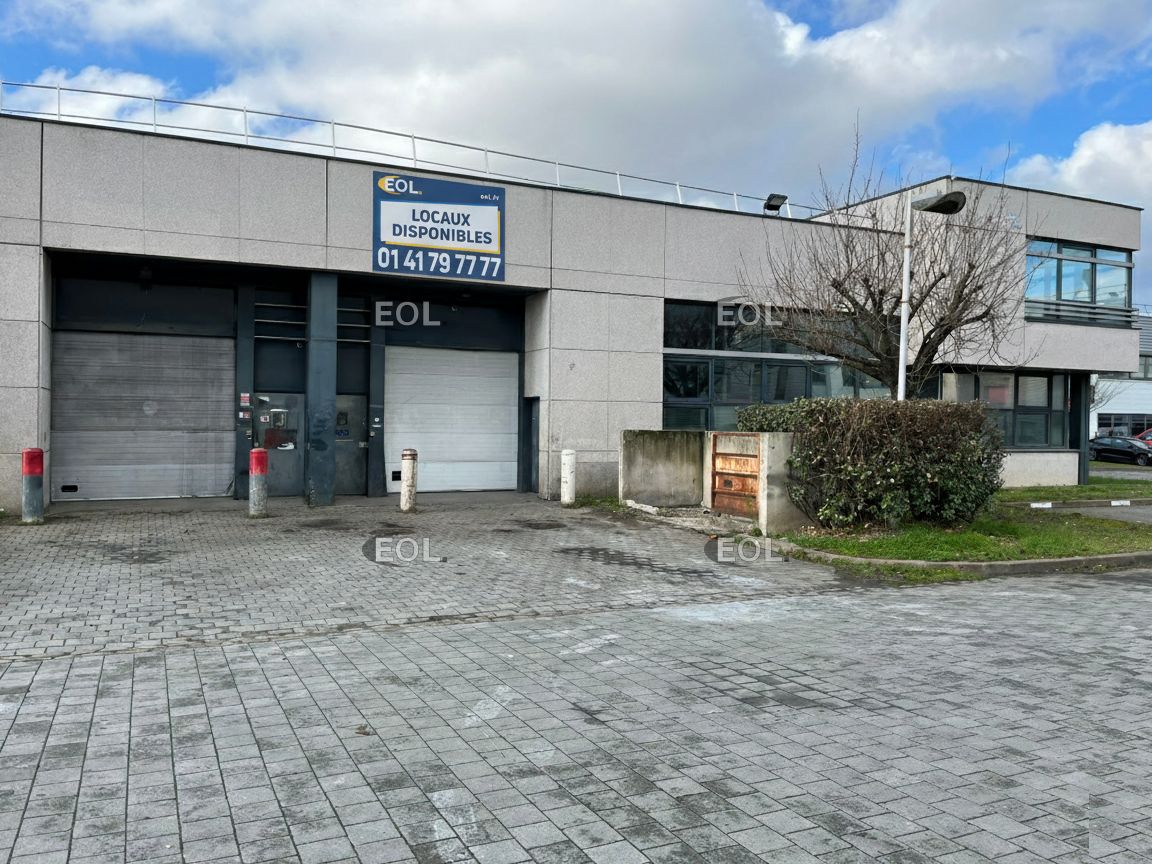 Location Local d'activités 1113 m² divisibles à partir de 340 m²