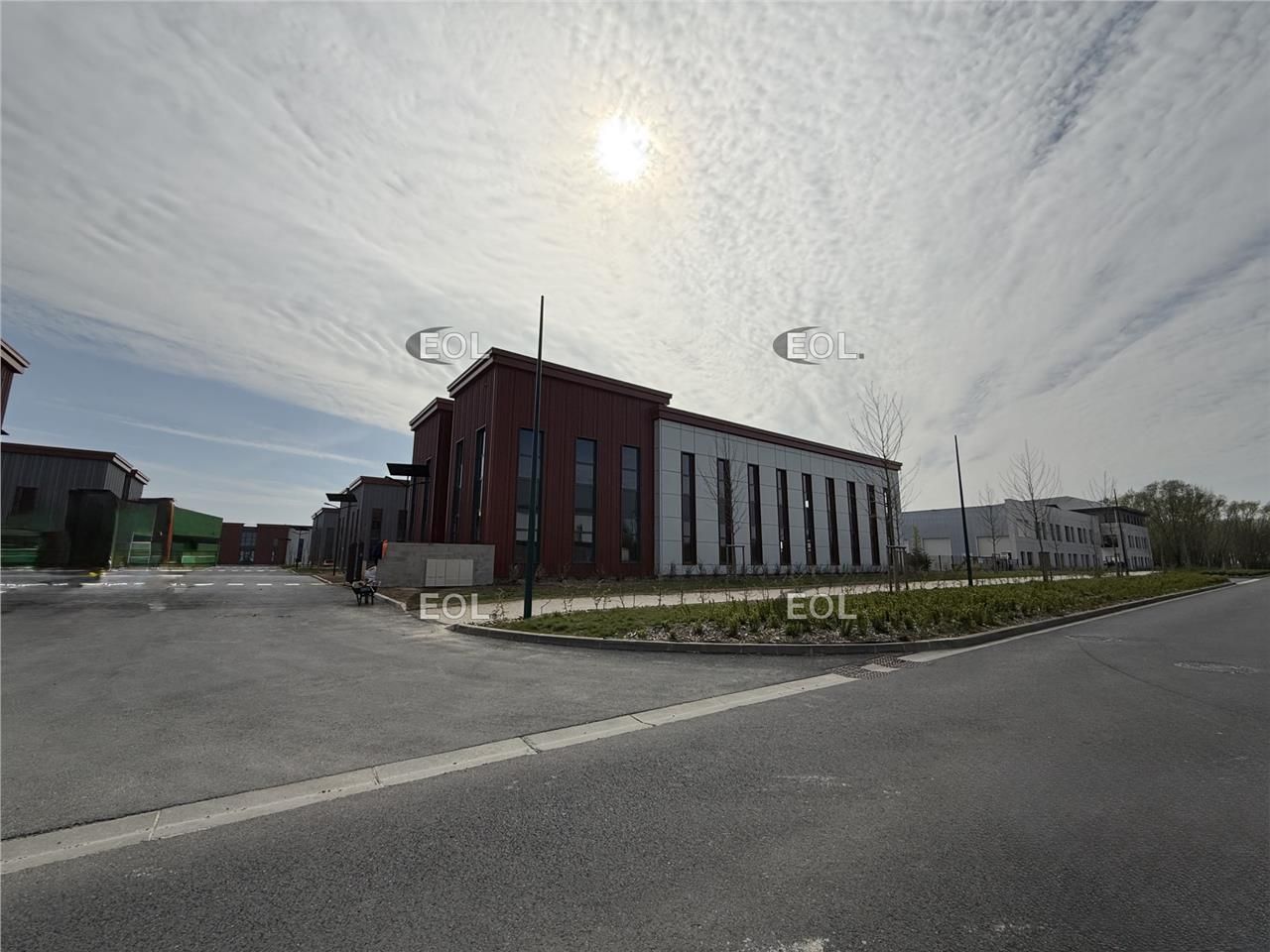 Vente Local d'activités 954 m² non divisibles