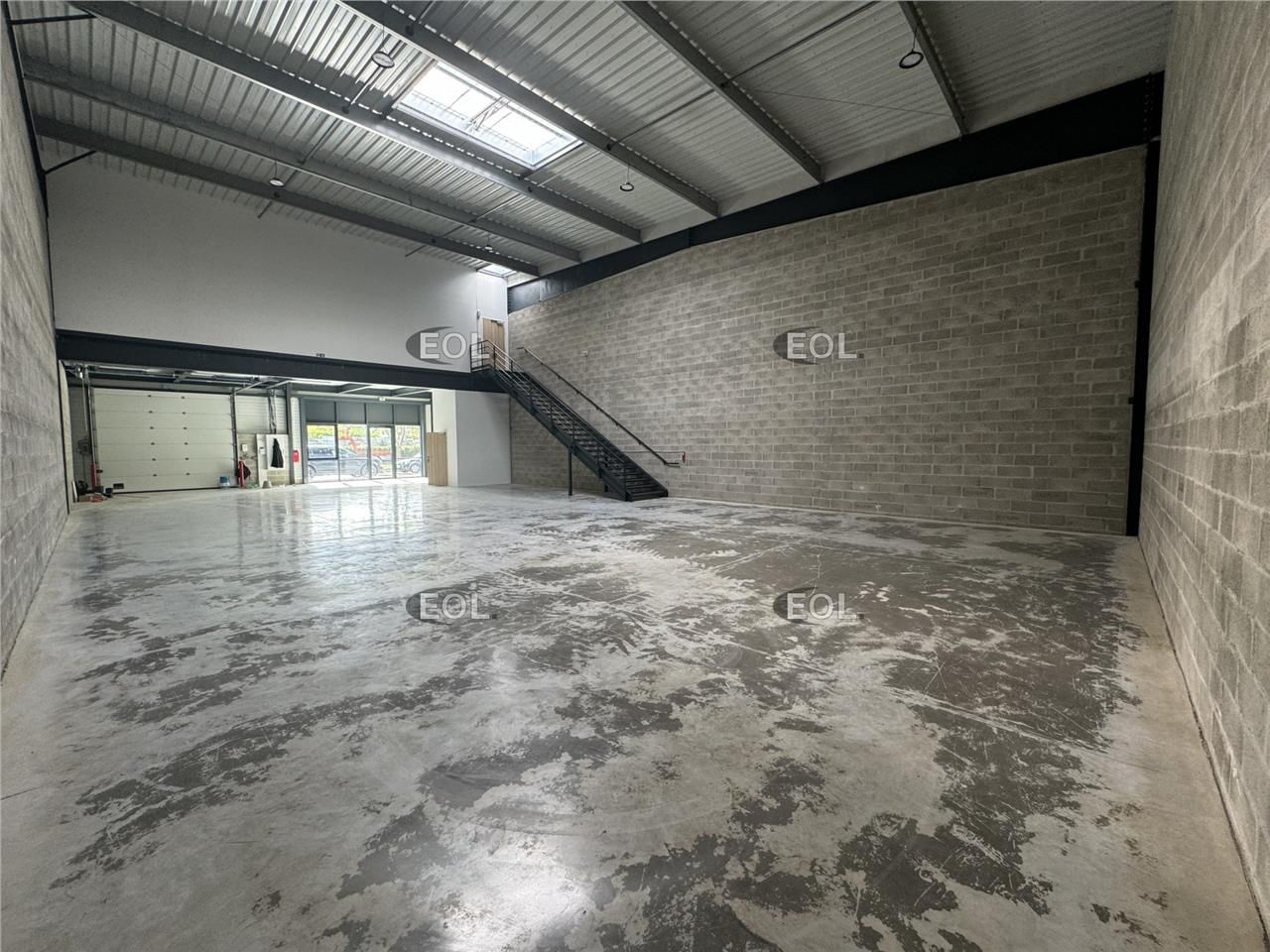 Locaux d'activités neufs à louer de 378 m² à Bondoufle (91)