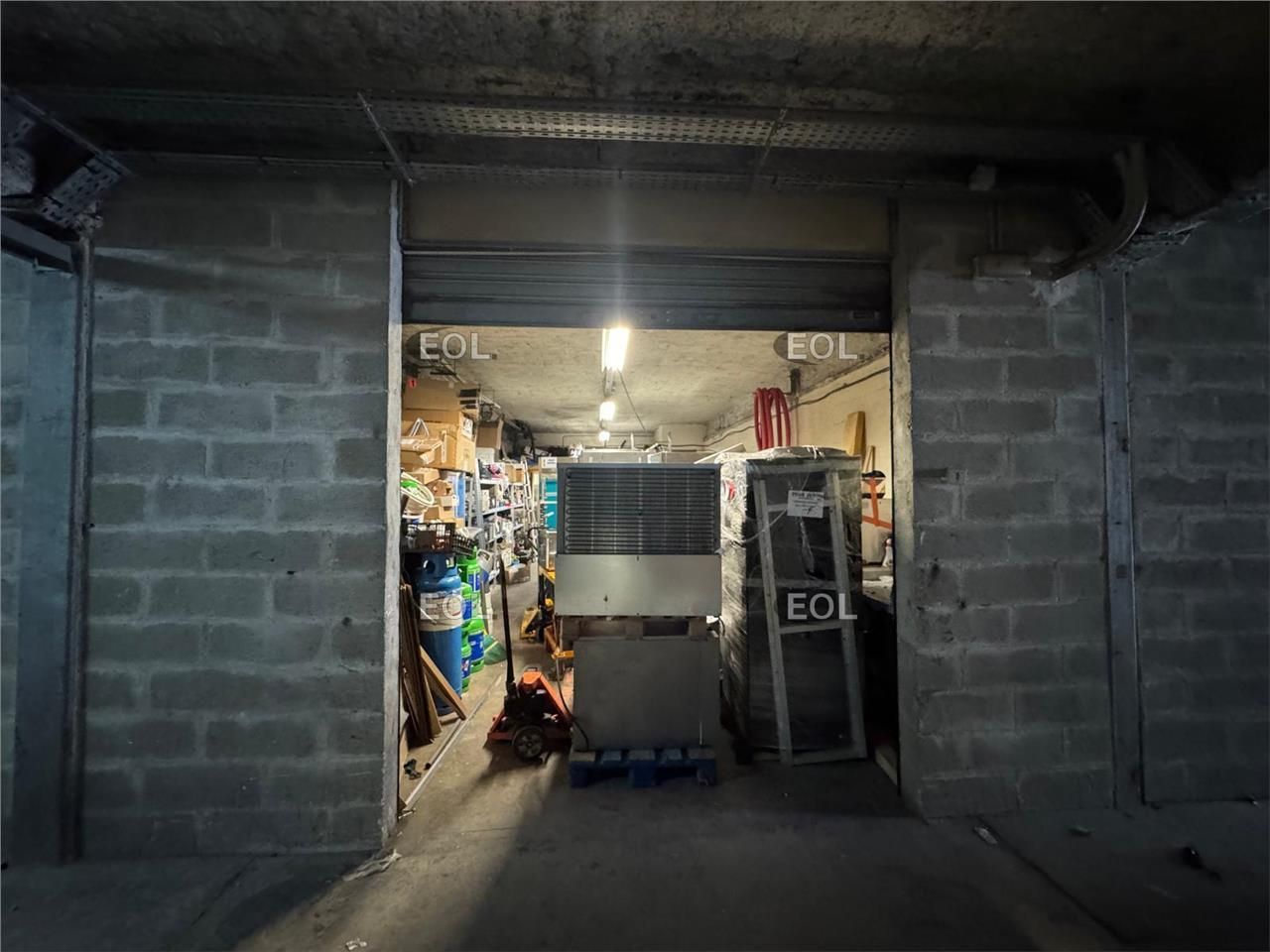 Location Local d'activités 120 m² non divisibles