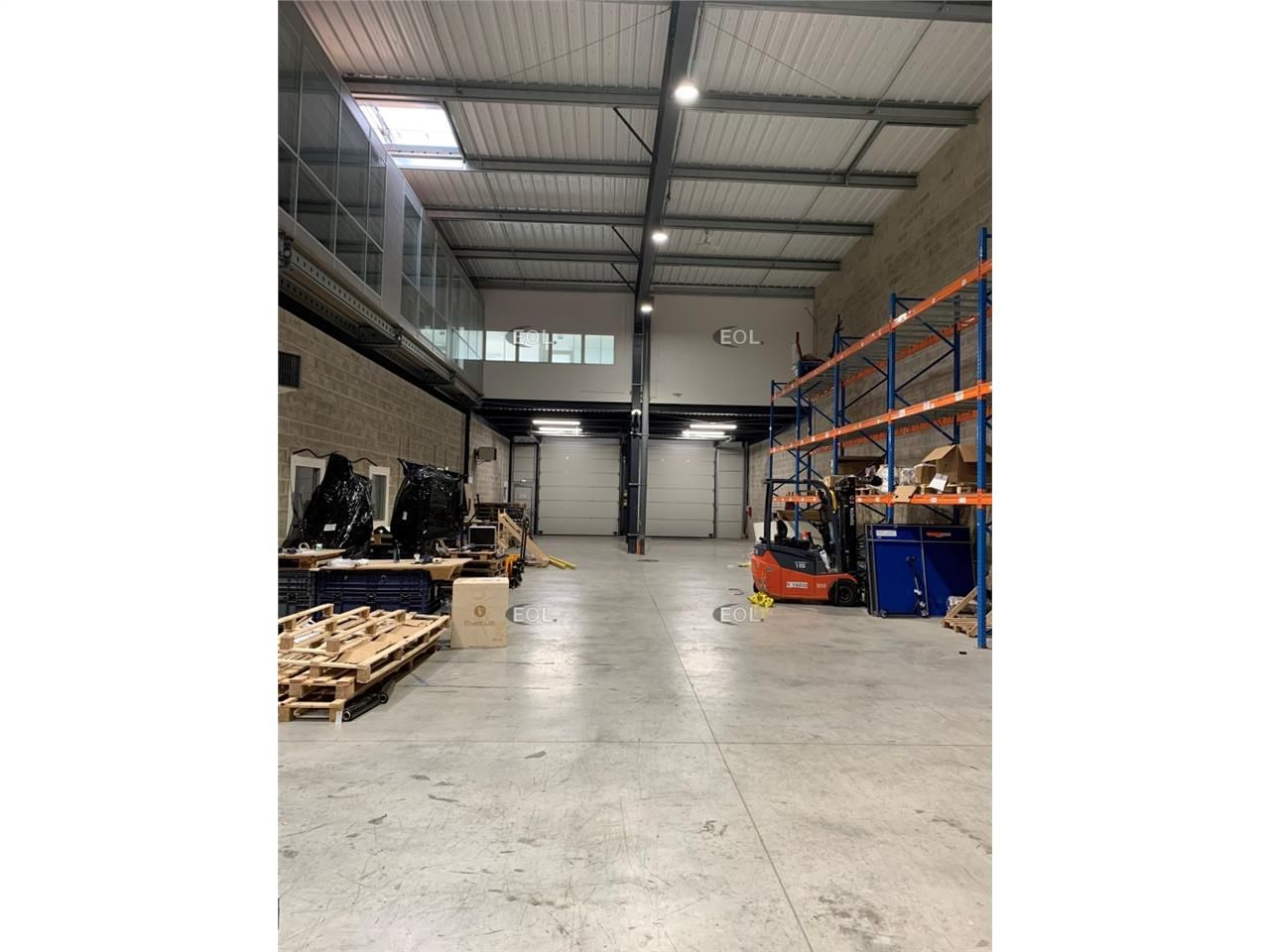 Location Local d'activités 855 m² non divisibles