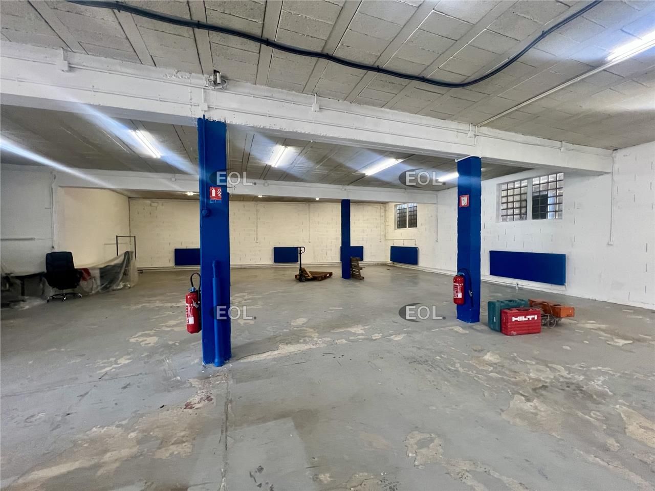 Location Local d'activités 400 m² non divisibles