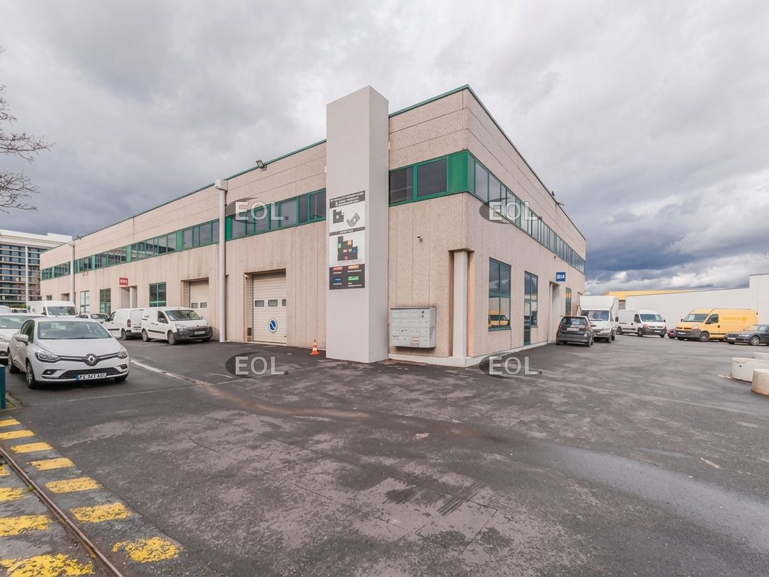 Location Local d'activités 807 m² non divisibles