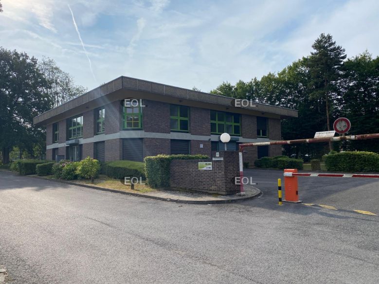 Location Bureaux 167 m² non divisibles