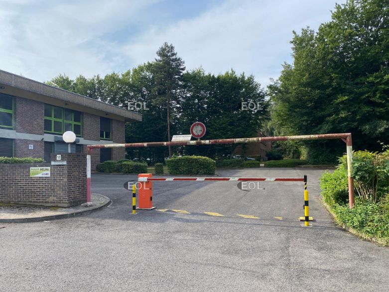 A louer - bureau de 167 m²