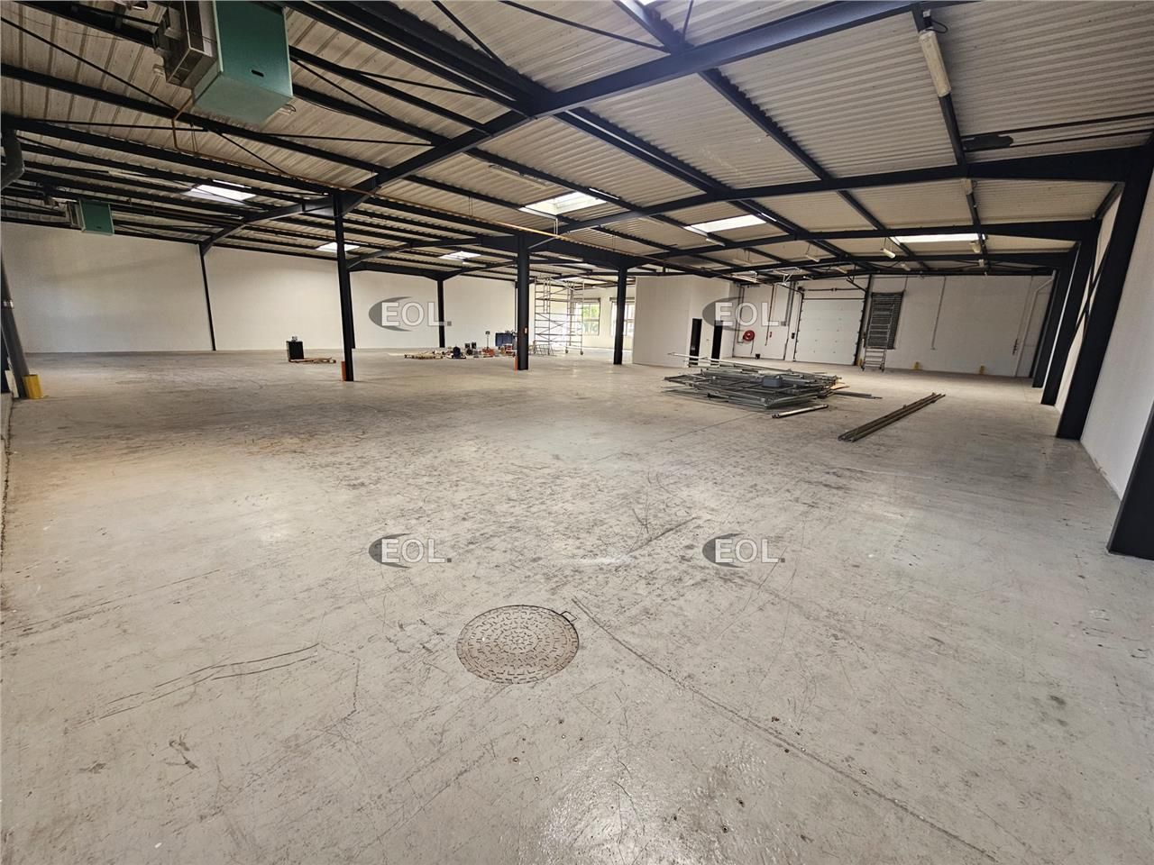 Location Local d'activités 892 m² non divisibles