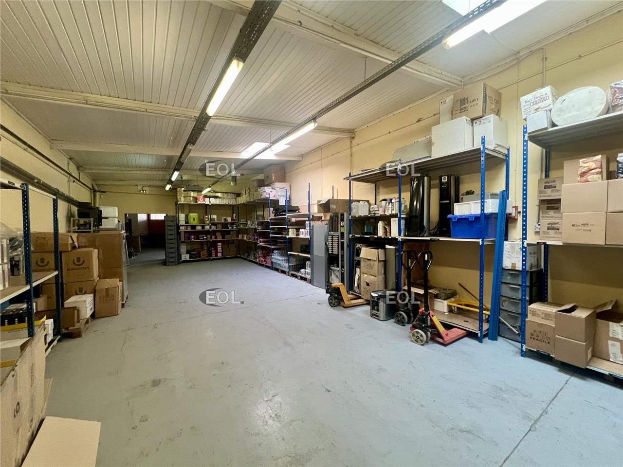Location Local d'activités 257 m² non divisibles