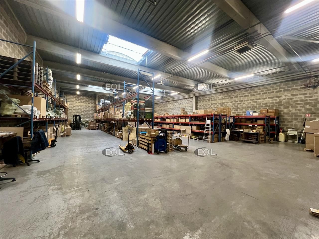 Location Local d'activités 1070 m² divisibles à partir de 474 m²
