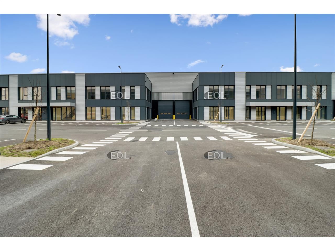 Location Local d'activités 2586 m² non divisibles
