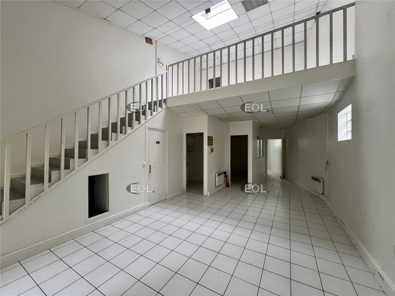 A louer - local d'activité/entrepôt avec bureaux à partir de 110 m²