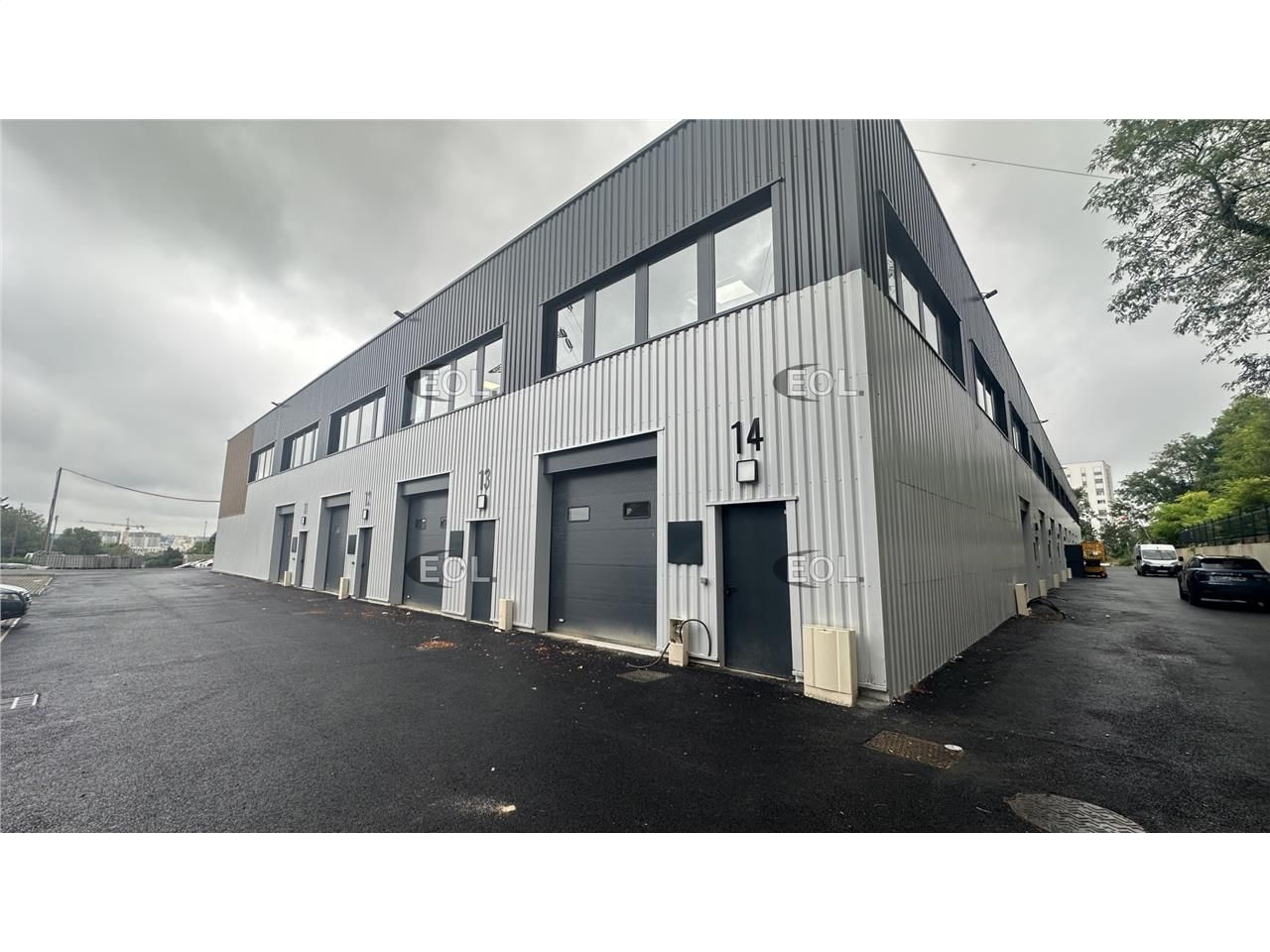 A LOUER - locaux d'activité avec bureaux à partir de 146 m² à Neuilly-Plaisance (93)