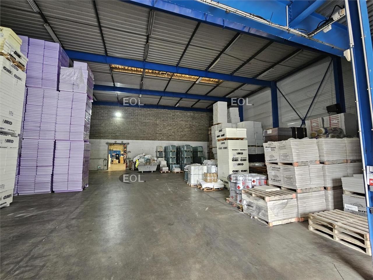 Location Entrepôt/Bureaux de 635 m² à Vitry sur Seine (94)