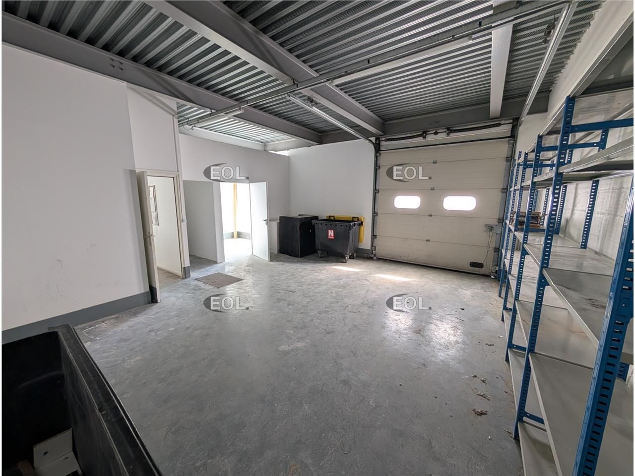 Mixte activité/bureaux à louer à Choisy le Roi