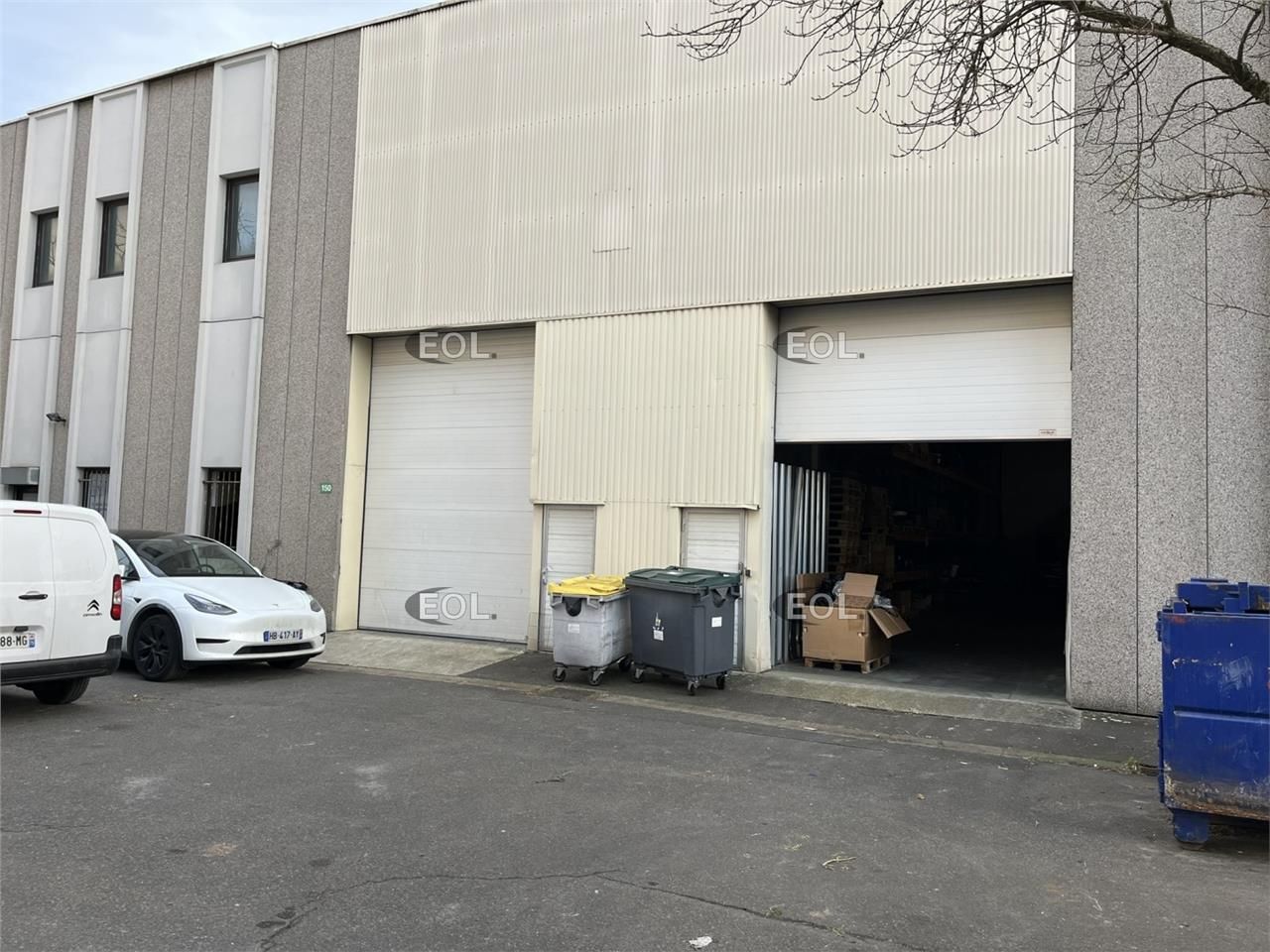 A LOUER : Local d'activités de 414 m²