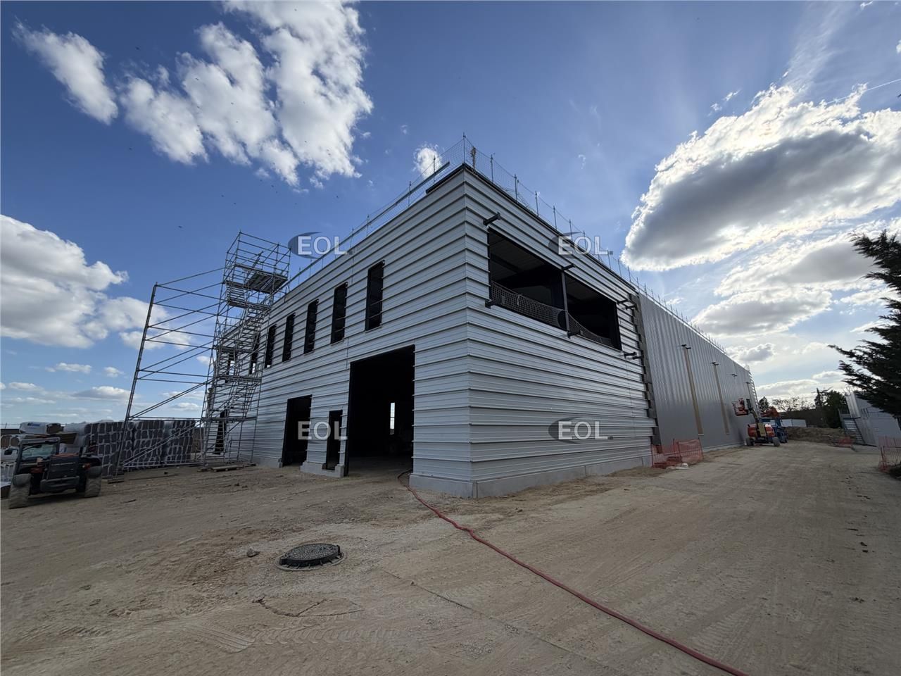 Location Local d'activités 2912 m² divisibles à partir de 1456 m²