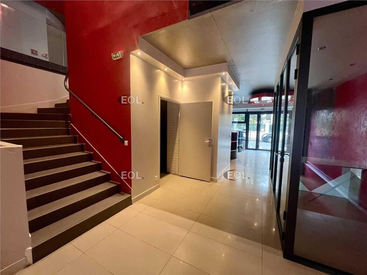 Bureaux/commerce avec logement de 495 m² à vendre - Tremblay-en-France (93)