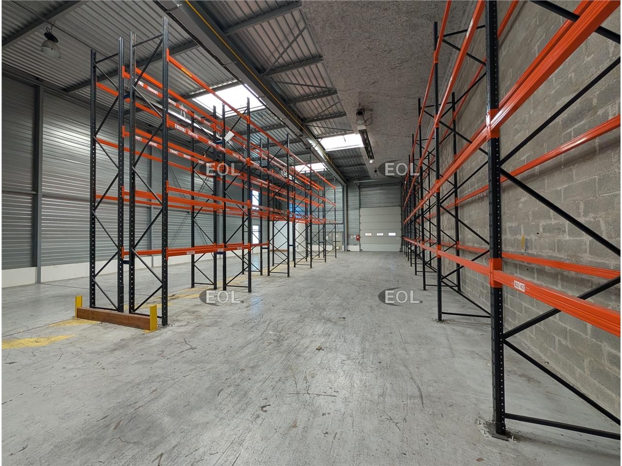 Location Entrepôt/Bureaux de 661 m² à Thiais (94)