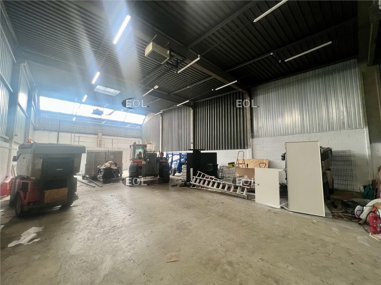 A louer - entrepôt de 287 m²