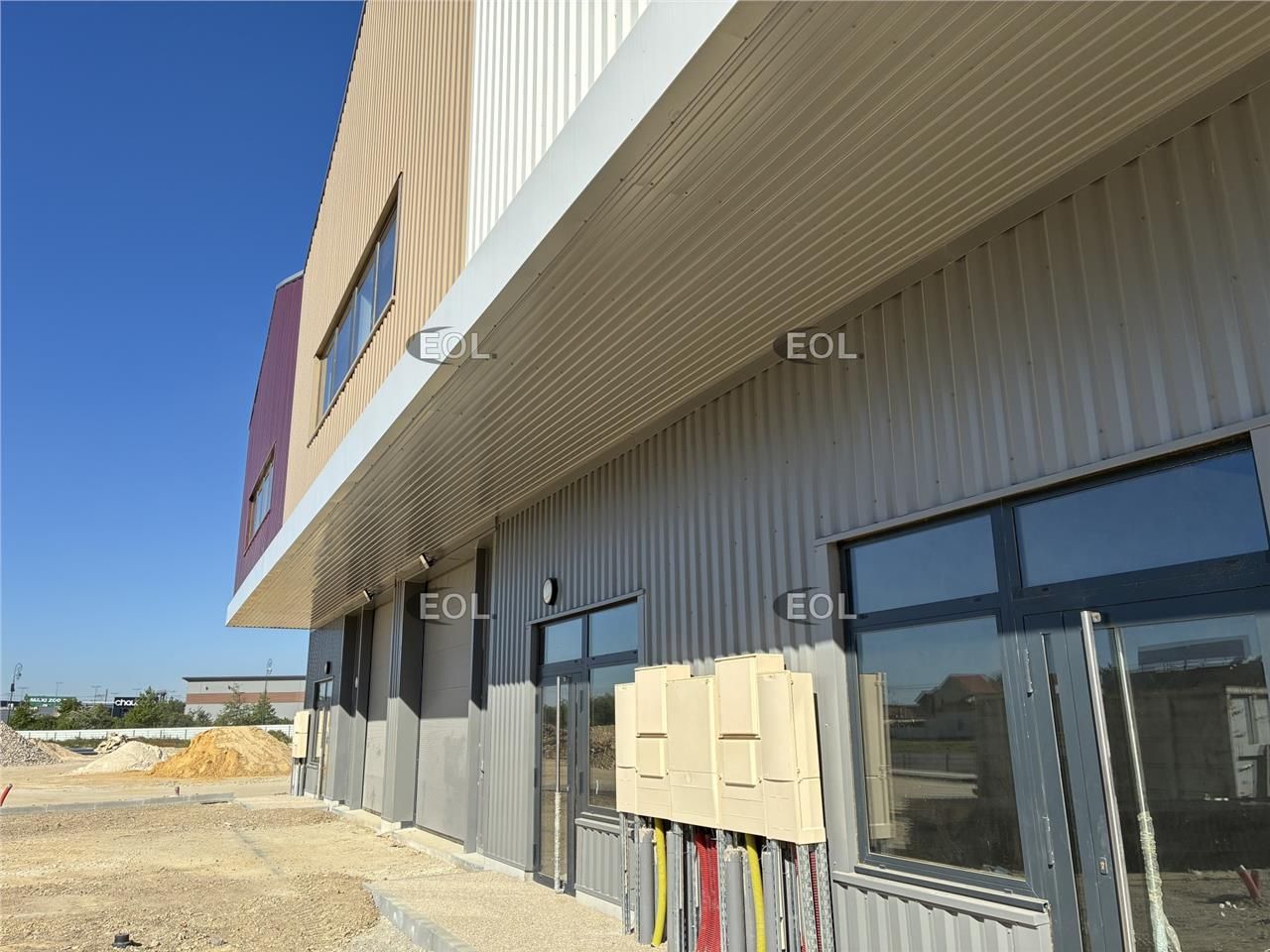 A VENDRE - Locaux d'activité neufs de 601 à 1202 m² à Montgeron (91)