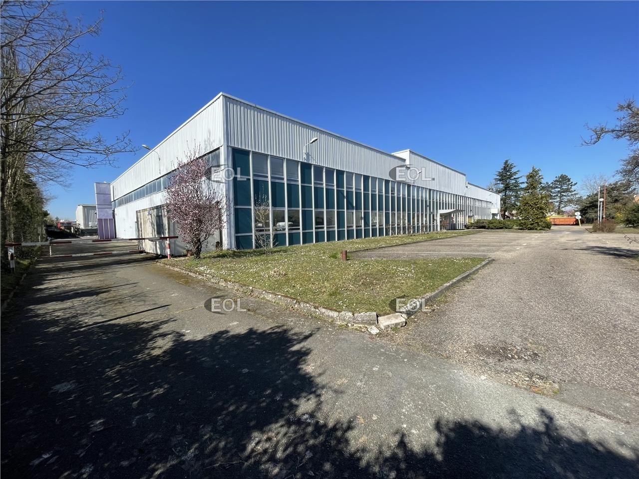 Location Local d'activités 4404 m² non divisibles