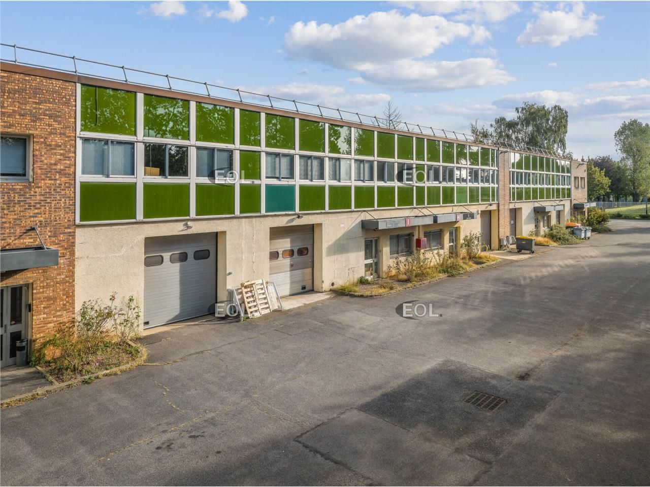 Location Local d'activités 351 m² non divisibles