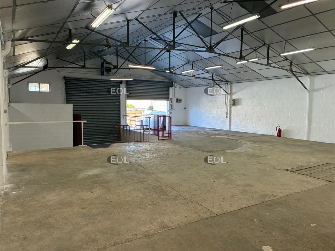 Location Local d'activités 620 m² non divisibles