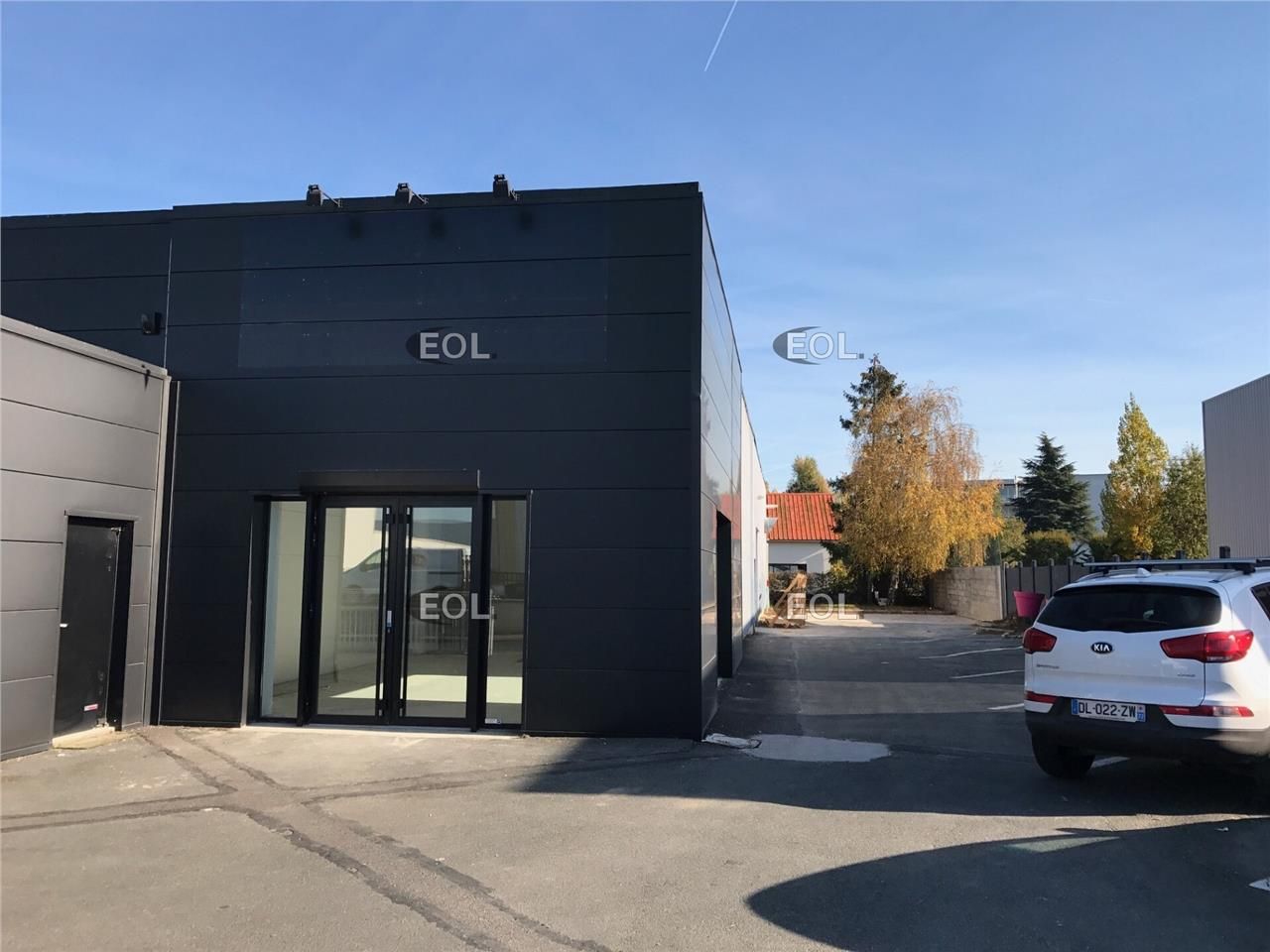 Vente Local d'activités 200 m² non divisibles