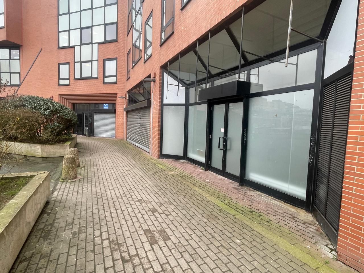 2490 m² pour ce bureaux en location à Cergy