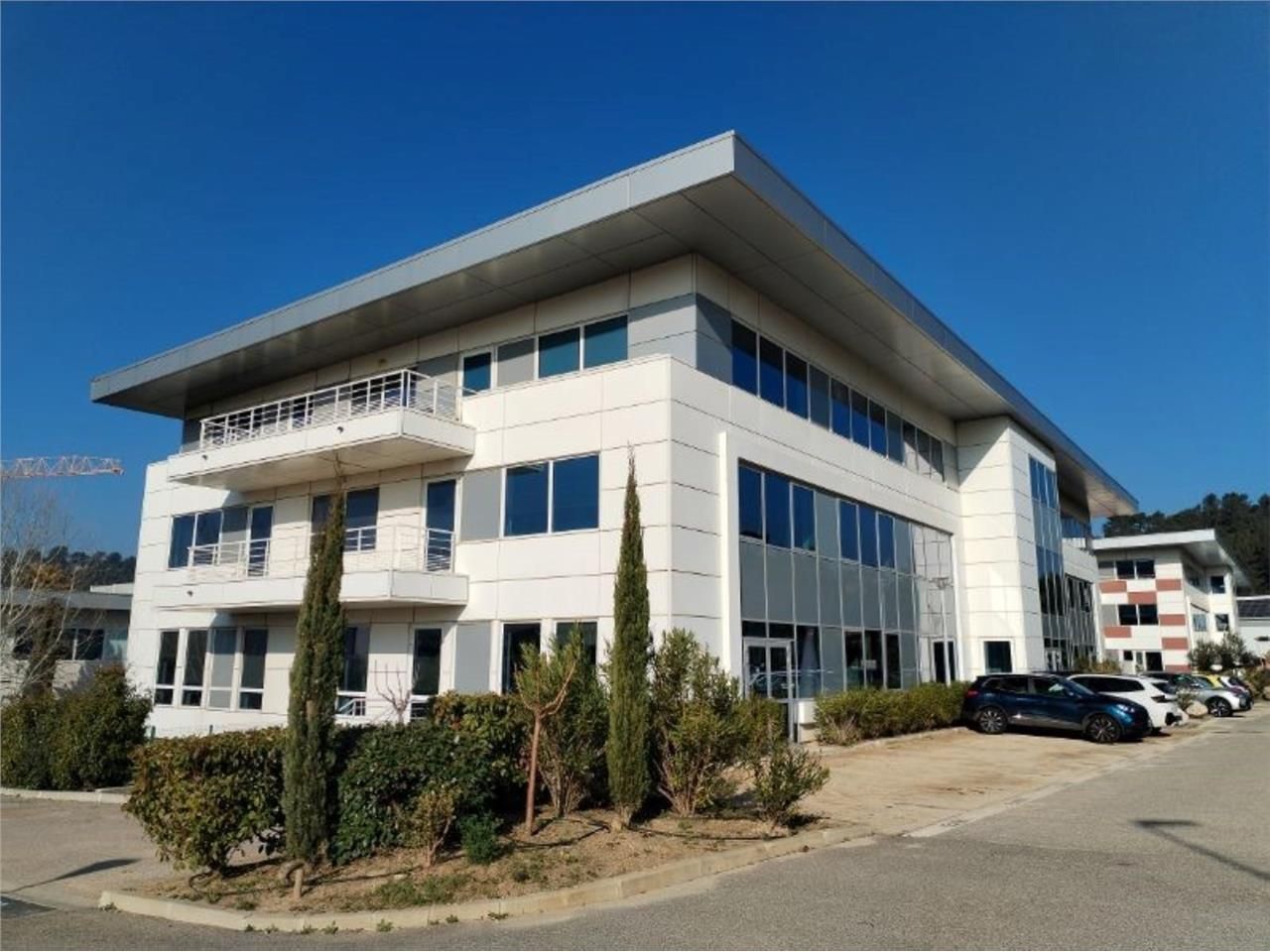 EXCLUSIVITÉ : Au Canet de Meyreuil, CBRE vous pro