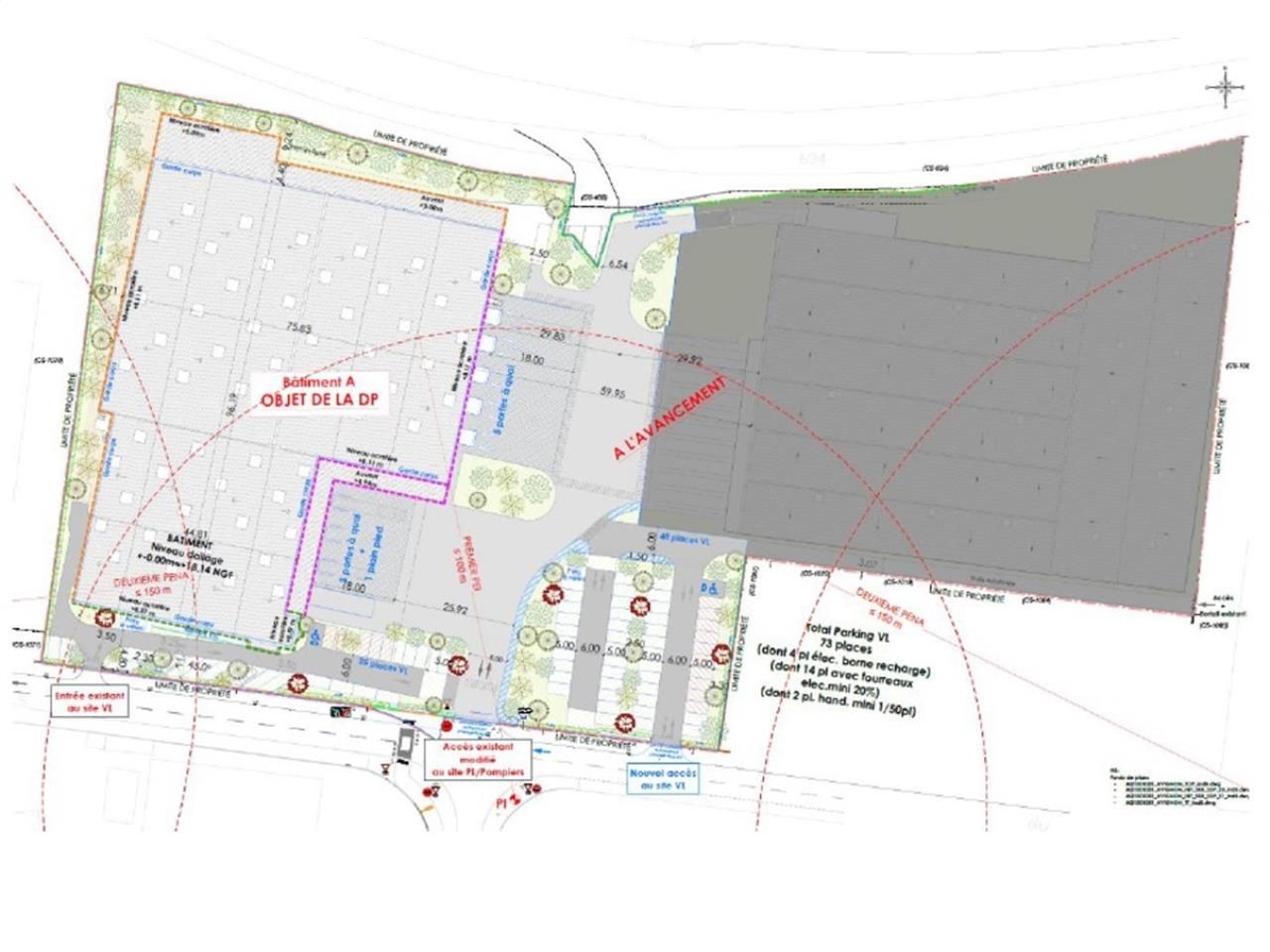 CBRE vous propose 13 886 m² environ d'entrepôt lo