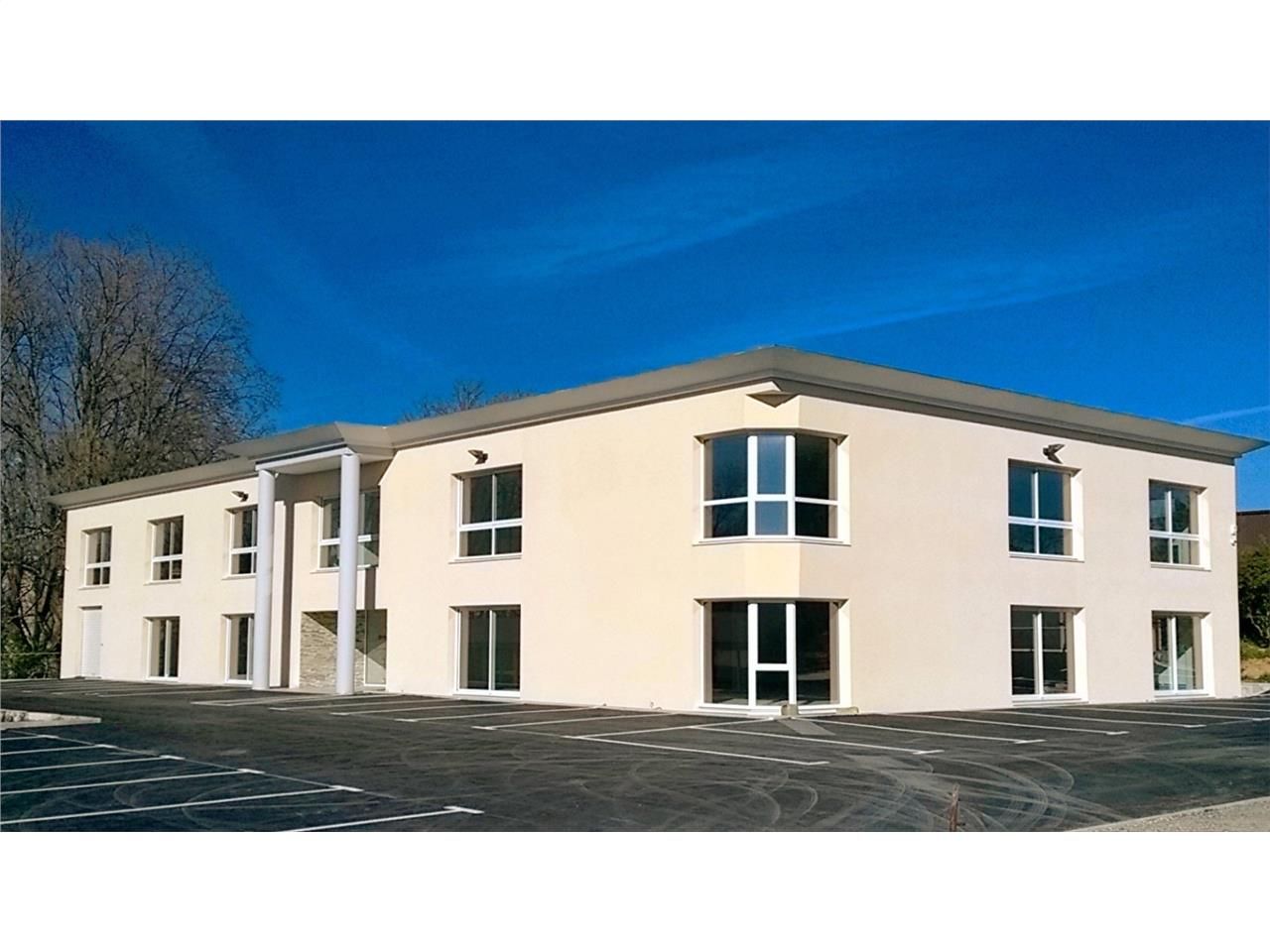 Aux Pennes Mirabeau, au sein d'un site calme avec