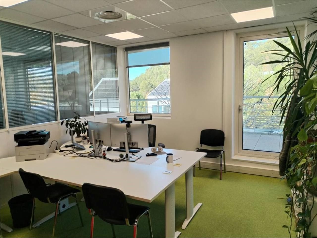 CBRE vous propose un plateau de bureaux entièreme