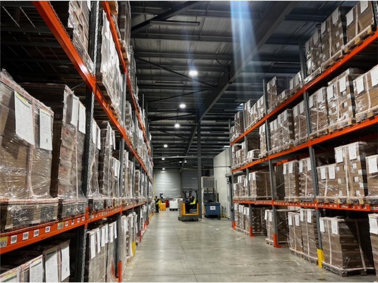 CBRE vous propose un entrepôt de 4 194 m² environ