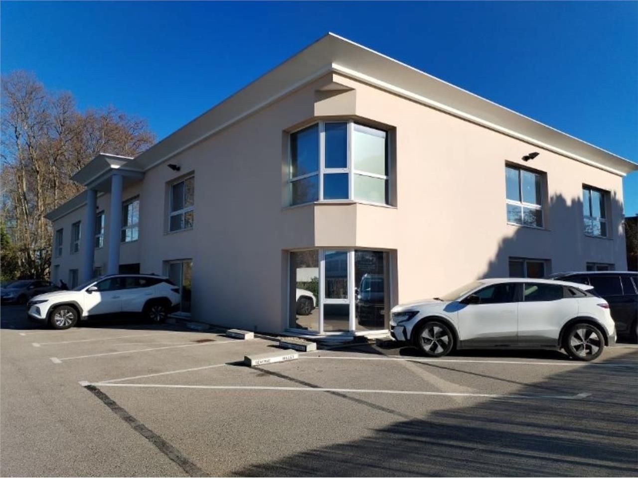 CBRE vous propose une surface de bureaux de 380 m