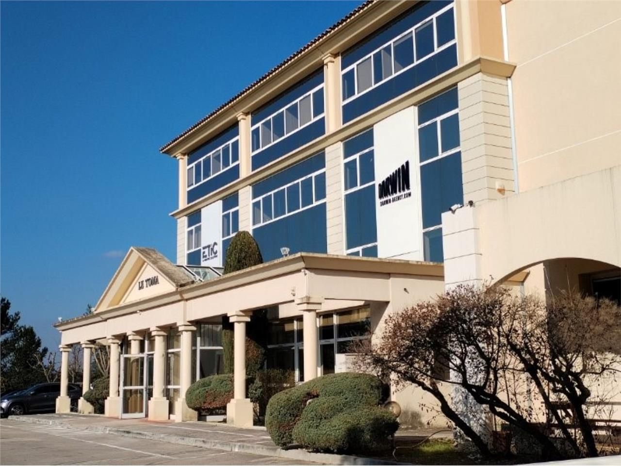 CBRE vous propose une surface de 106m² environ de