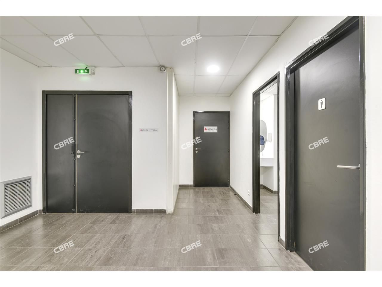 BRUGES Bordeaux Lac - Le Tasta - Immeuble de bure