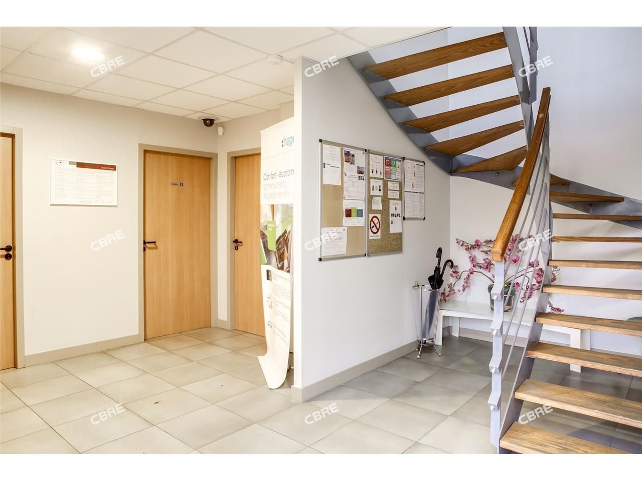 BUREAUX A LOUER - CBRE vous propose proche de la 