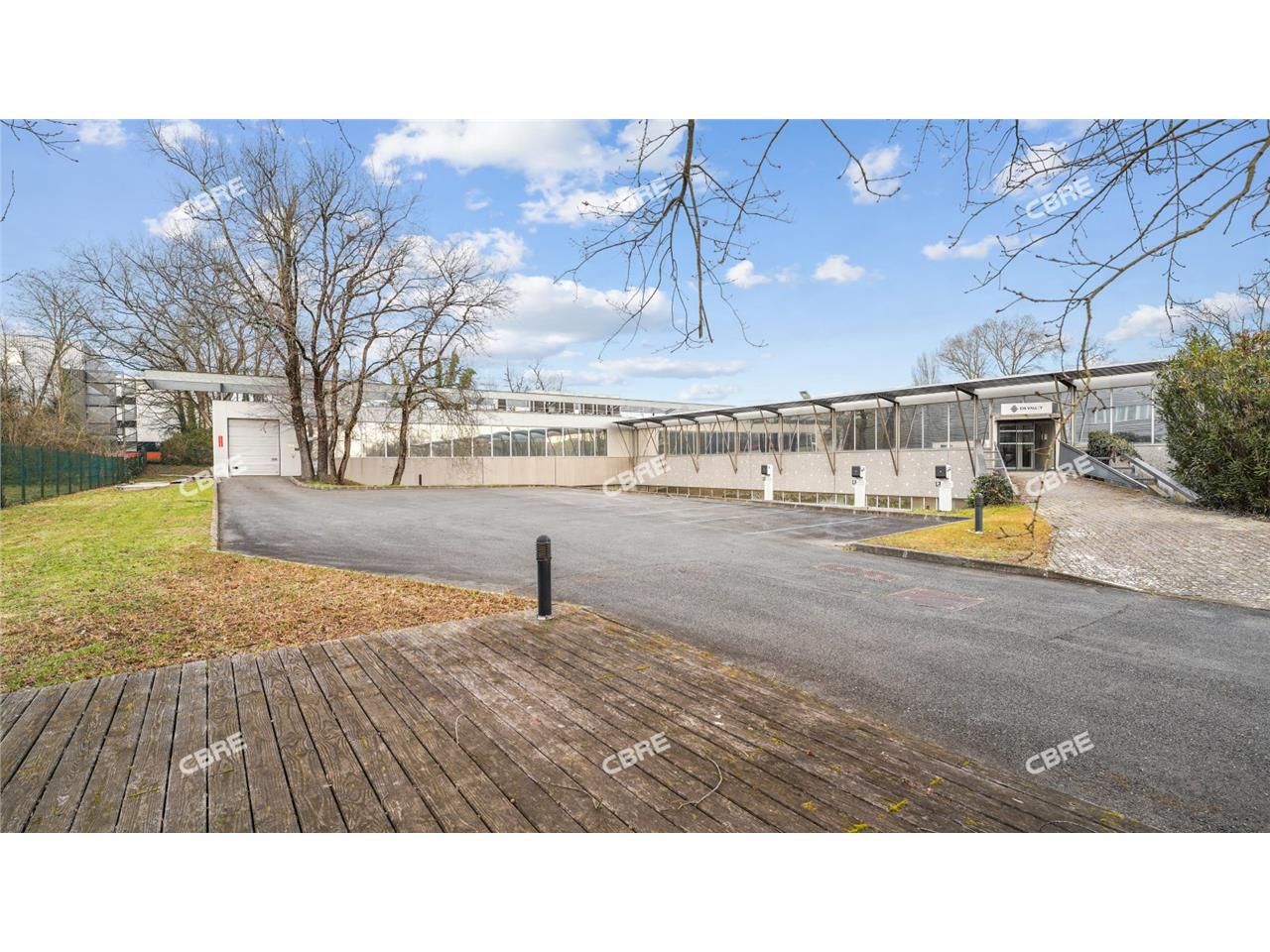 A VENDRE - CBRE vous propose un immeuble indépend