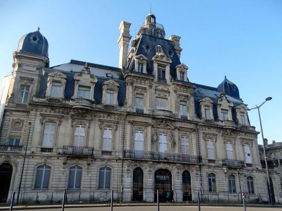 Quartier Euratlantique, idéalement situé en bordu