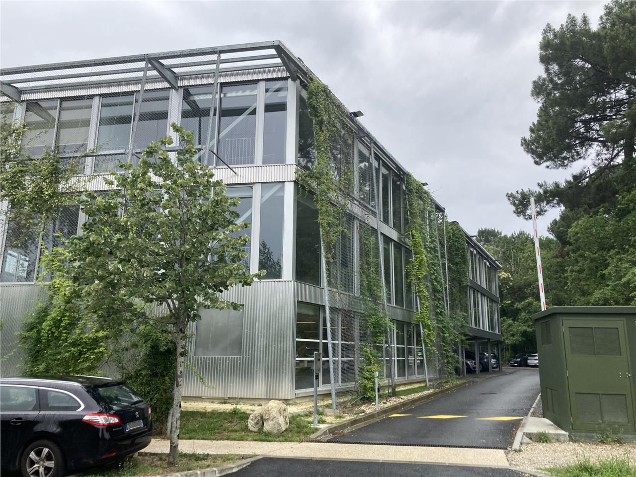 A LOUER - CBRE vous propose des bureaux neufs en 